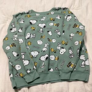 Peanuts Charlie Brown Snoopy Sweatshirt